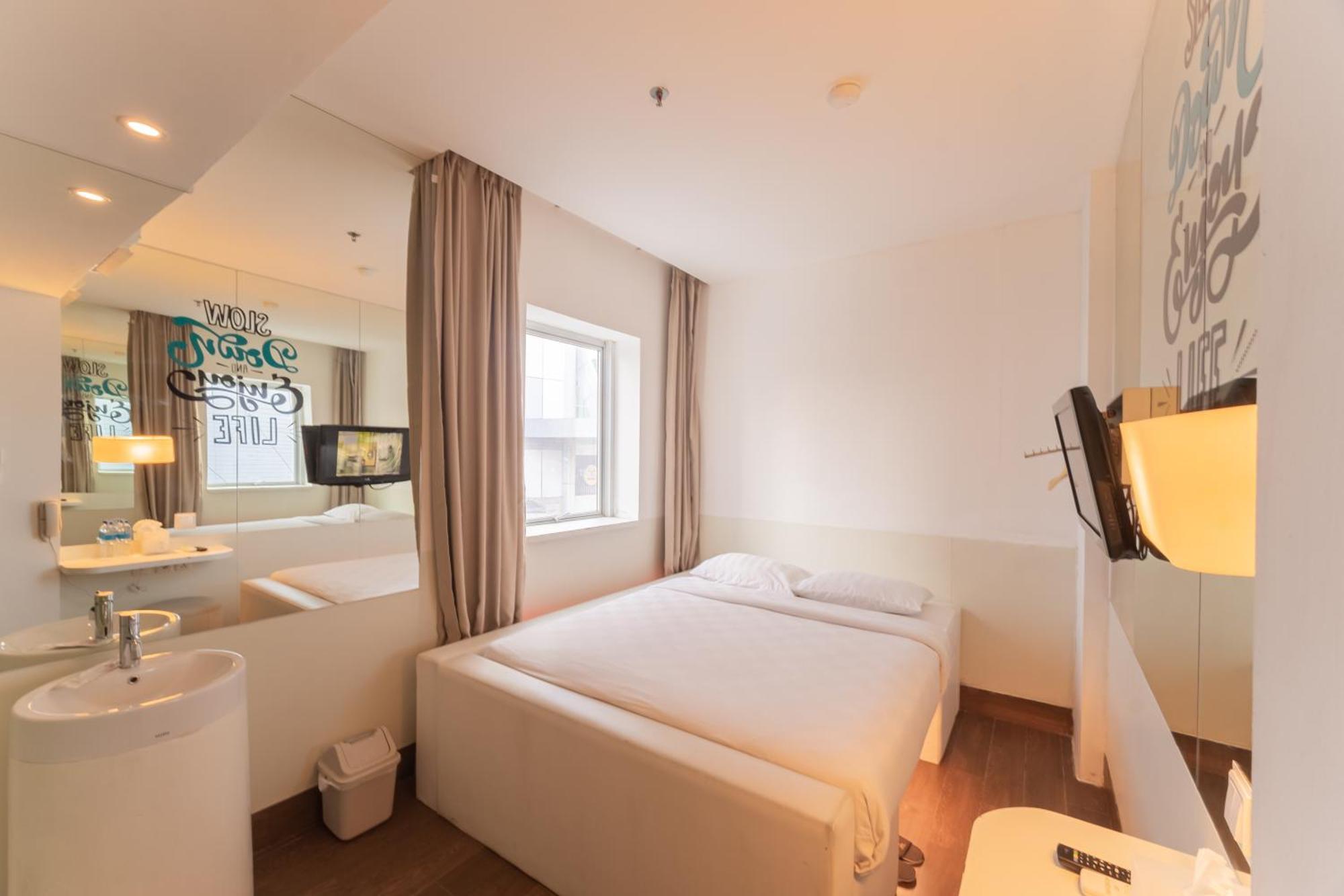 J Icon Hip Hotel Balikpapan  Exteriér fotografie